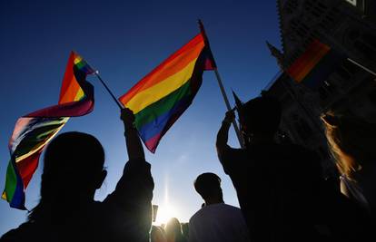 Rusija ponovno udara na prava homoseksualaca: Nude im pomoć da prevladaju 'bolest'