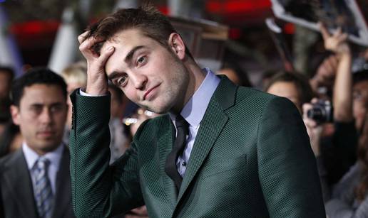 Pattinson: Kristen, tvoja afera je bila odvratna i gadiš mi se