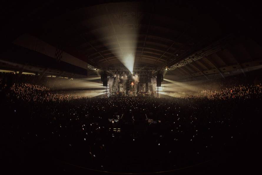 Thompson na koncertu u Rijeci: Nismo mi fašisti. To osuđujemo