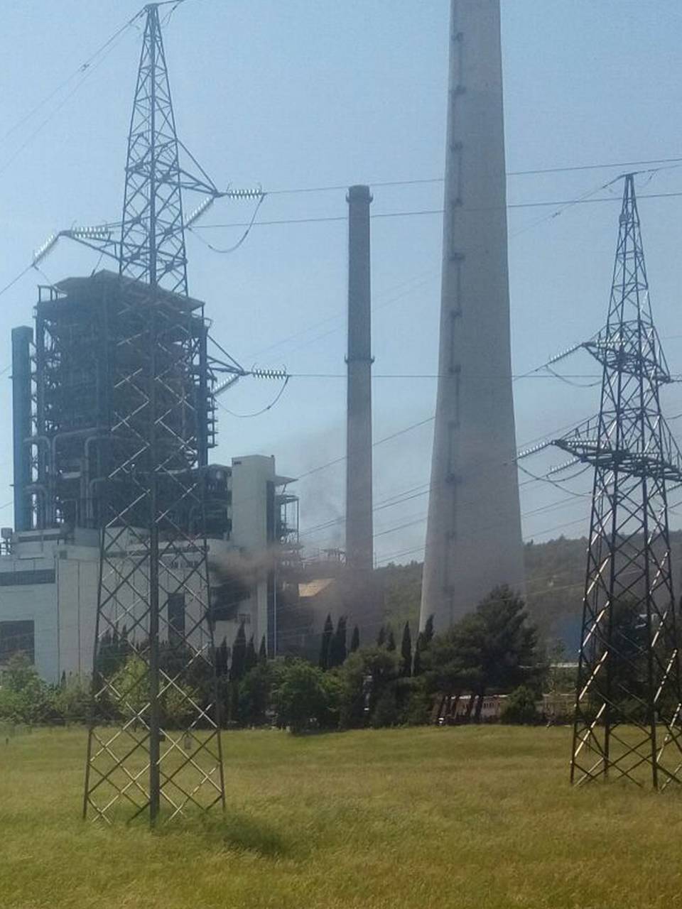 Požar u termoelektrani Plomin:  'Čuo se prasak, suknuo je dim'