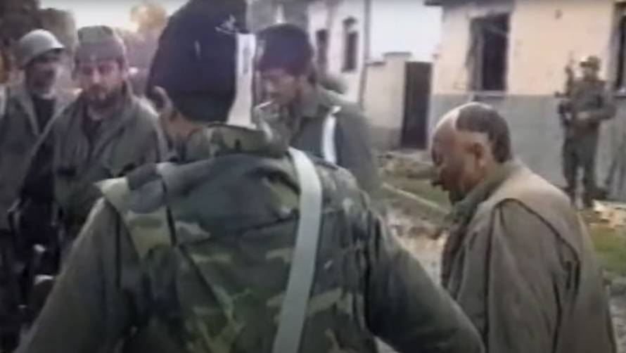 Identificirali Slavka Batika, Vukovarca koji je snimljen dok ga četnici vode u smrt...