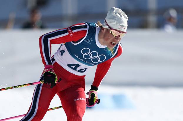 Cross-Country Skiing - Men's 10km Interval Start Free