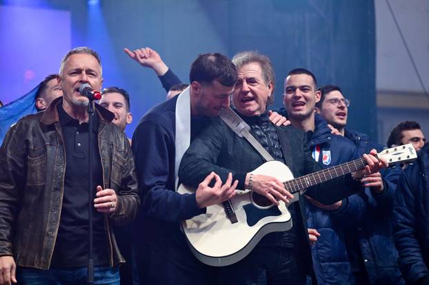 Zagreb: Marko Perković Thompson nastupio na svečanom dočeku hrvatske rukometne reprezentacije