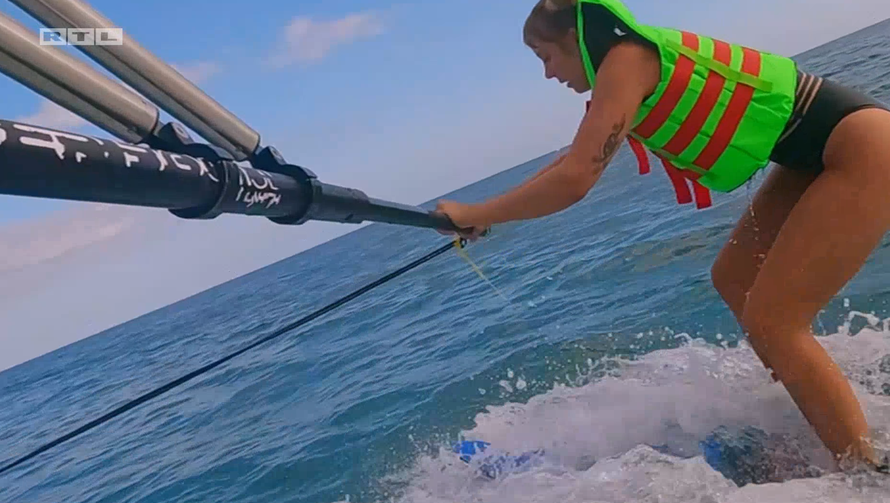 Šime je hranio Lauru, a Selma i Vanja negoduju: Jednu hrani, drugu hvali, a treću gleda...