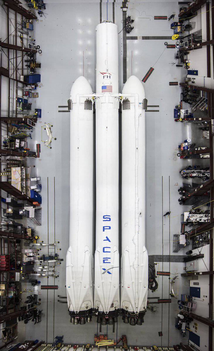 Ovako izgleda divovska raketa koja će voziti i ljude na Mars