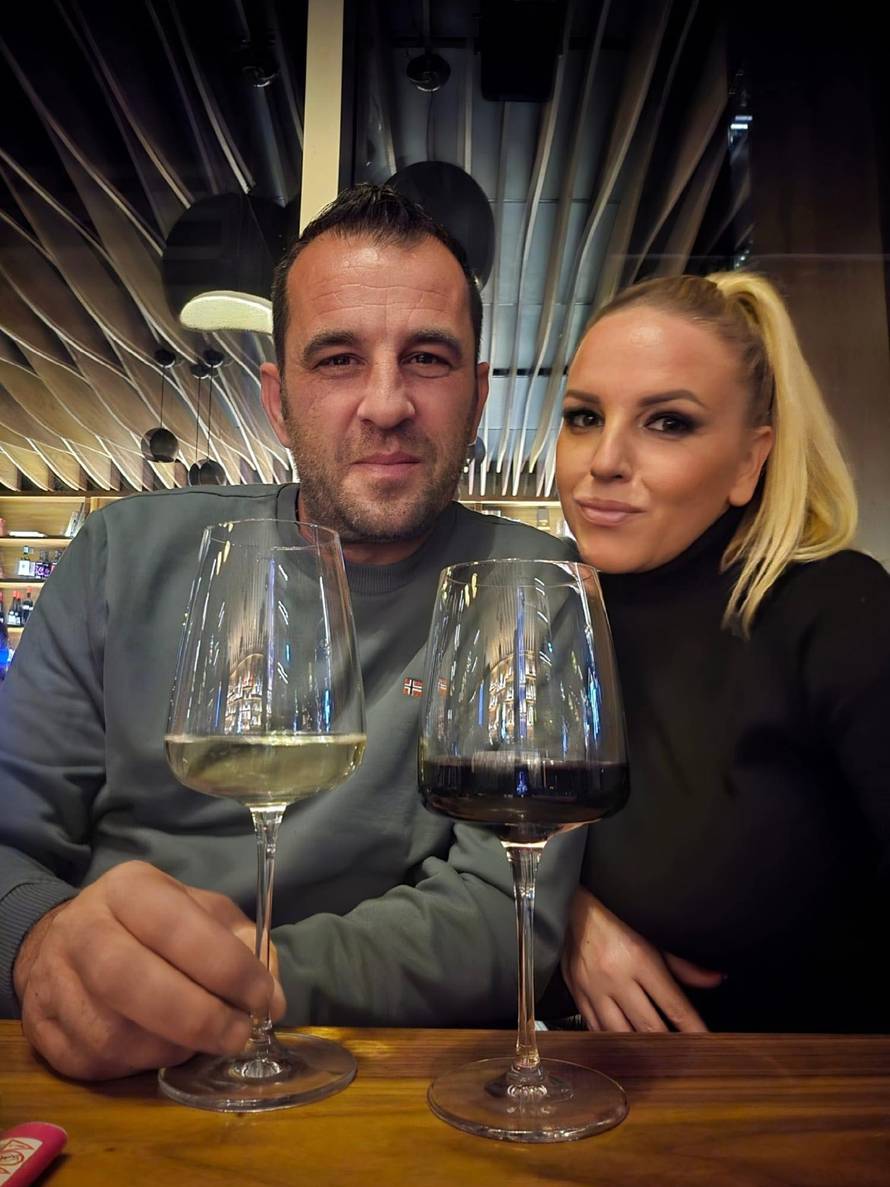 Ante Munitić iz 'Ljubav je na selu' u zagrljaju nove djevojke