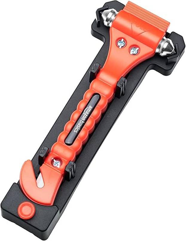 U prtljažniku obavezno imajte ovih 14 stvari - za manje stresa!