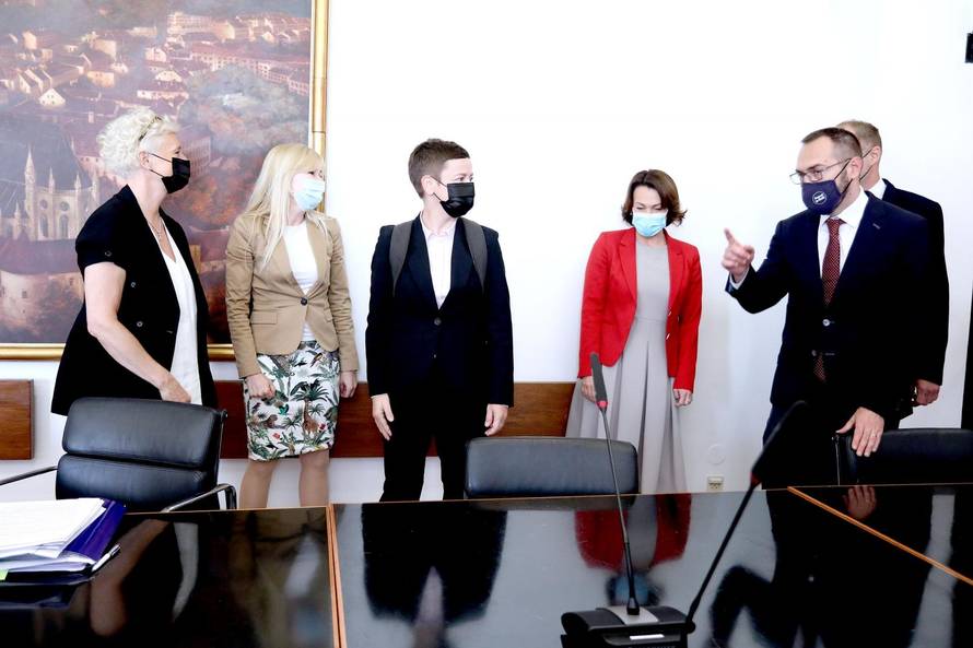 Zagreb: Tomislav Tomašević preuzeo dužnost gradonačelnika