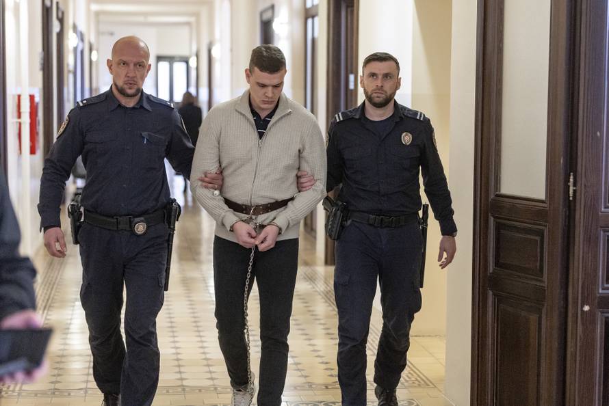 Osijek: Započelo je ponovljeno suđenje Marku Smažilu za ubojstvo studentice Mihaele Berak