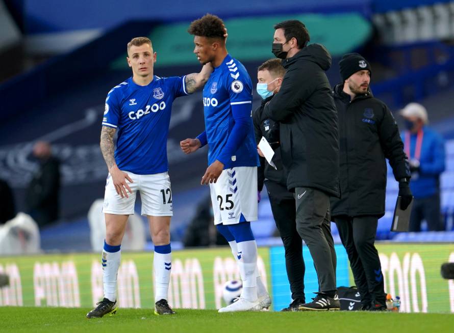 Everton v Crystal Palace - Premier League - Goodison Park