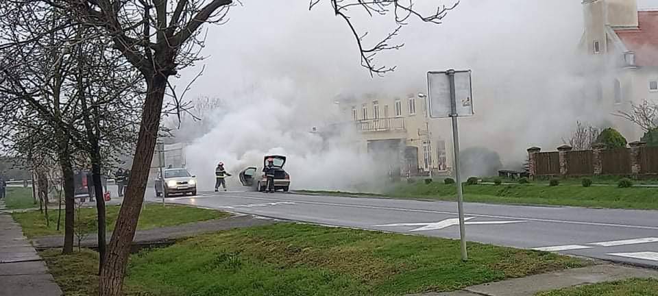 Selo Poganovci: Tijekom vožnje se zapalio osobni automobil