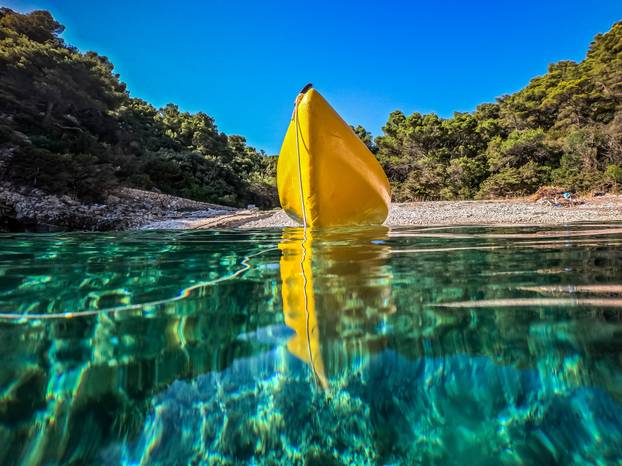 Vela Luka: Podmorje južne strane otoka Korčule