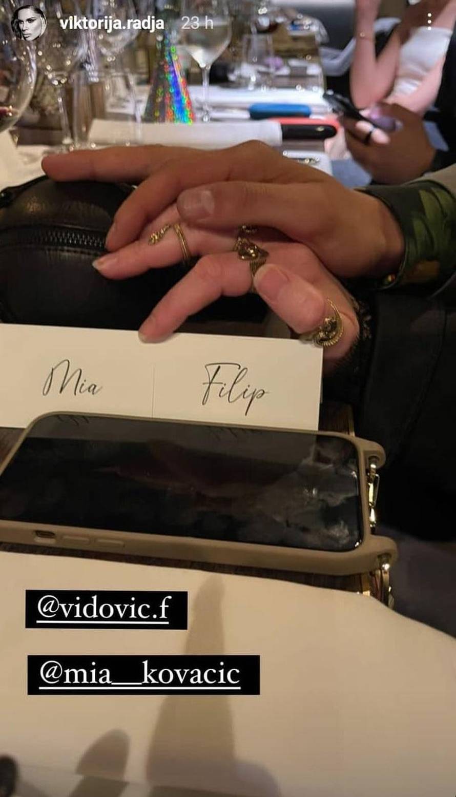 Tko pjeva zlo ne misli: Filipova bivša utjehu pronašla u Sinatri dok on za ruku drži Miju Kovačić