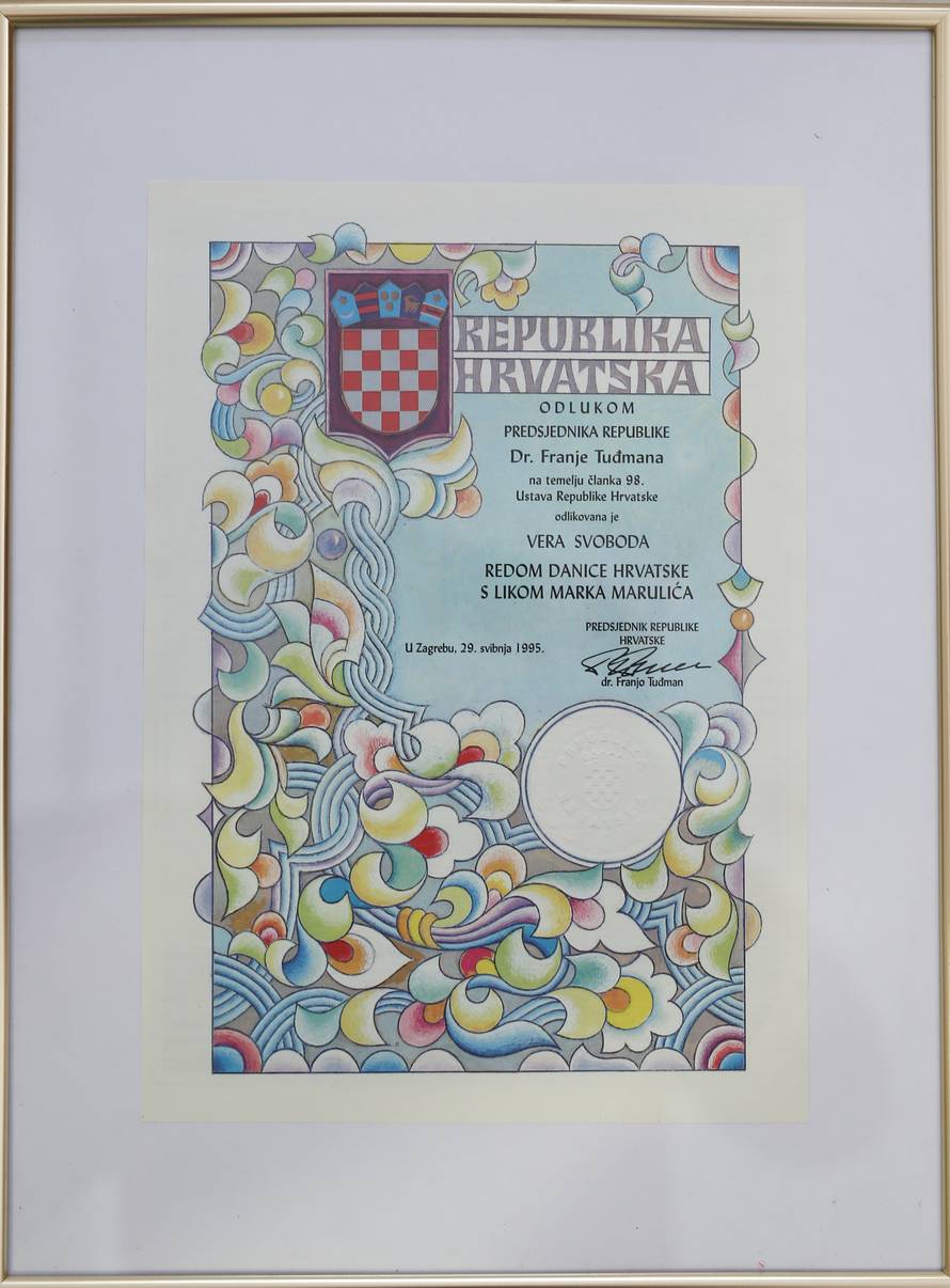 Zagreb: Presnimke fotografija iz privatnog albuma Vere Svobode