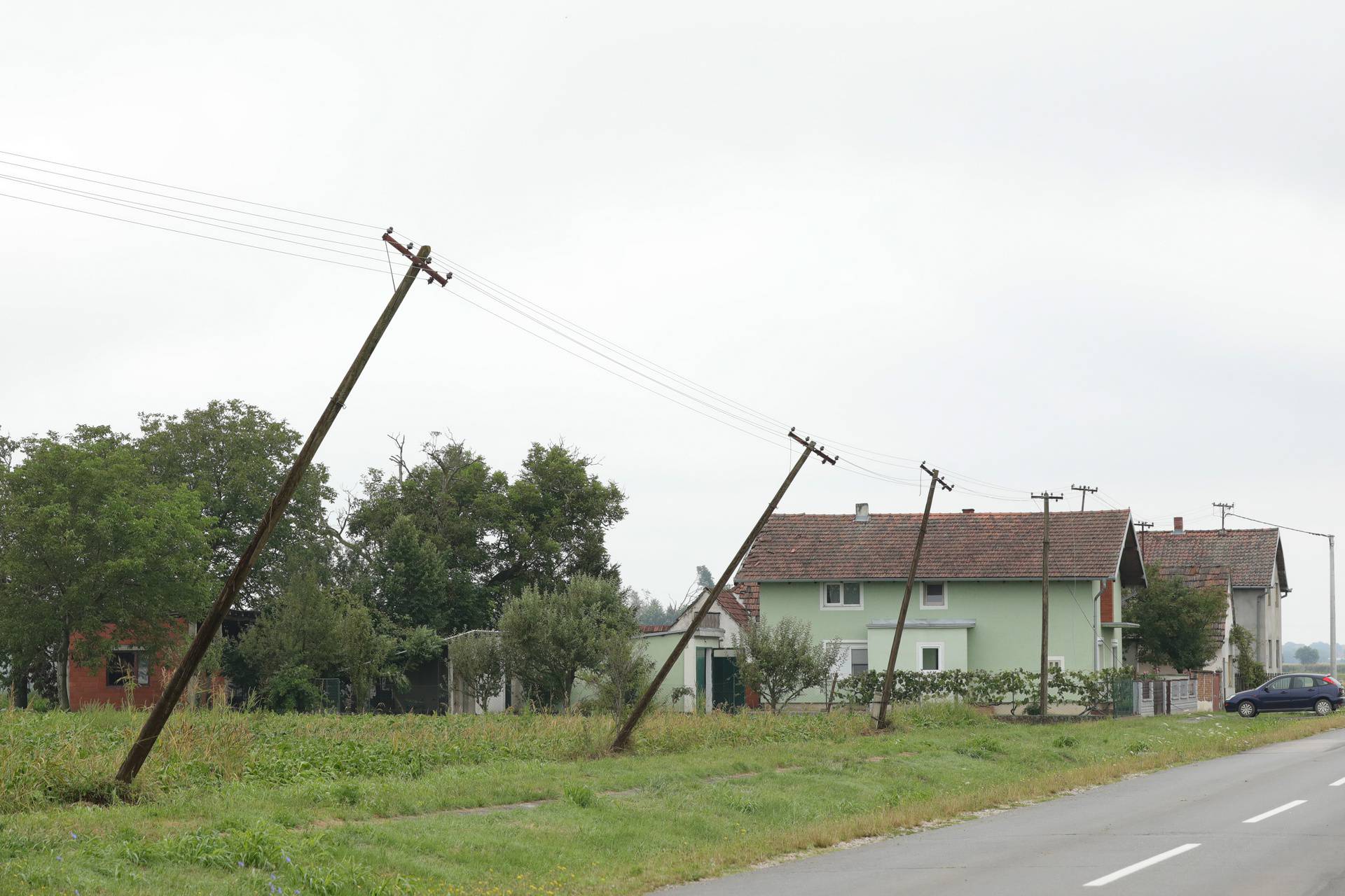 Sanacija štete u Retkovcu nakon razornog nevremena