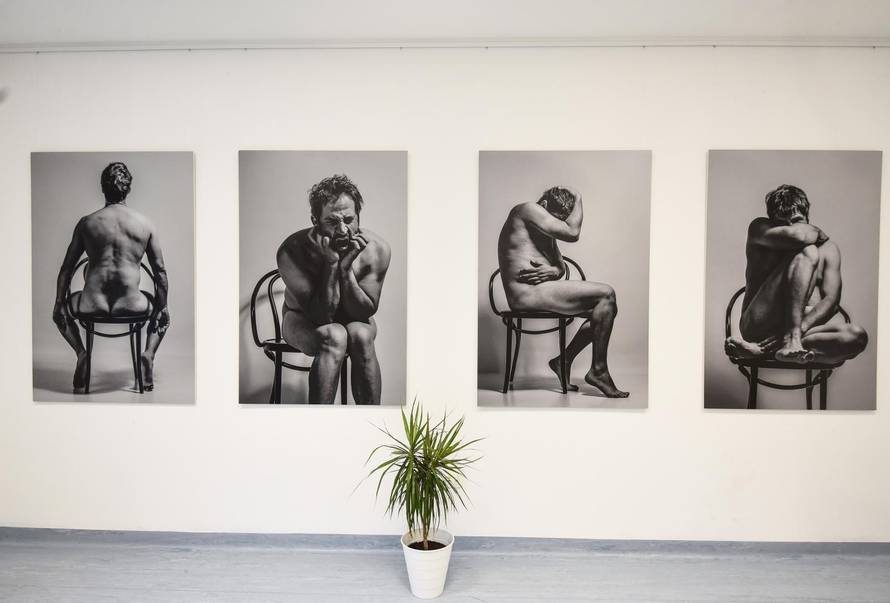 Zagreb: Izložba fotografija Maje Grbešić "Crno-bijela serija aktova"