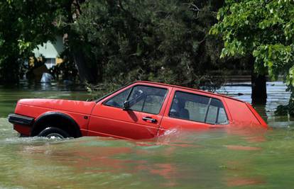 Hrvatskoj za nadoknadu šteta od poplava devet milijuna eura