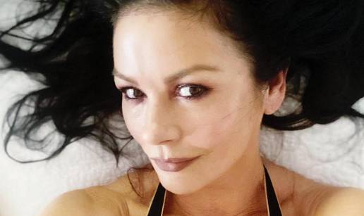 FOTO Catherine Zeta Jones je otkrila tajnu vitke figure: Evo &scaron;to jede i kako se mijenjala