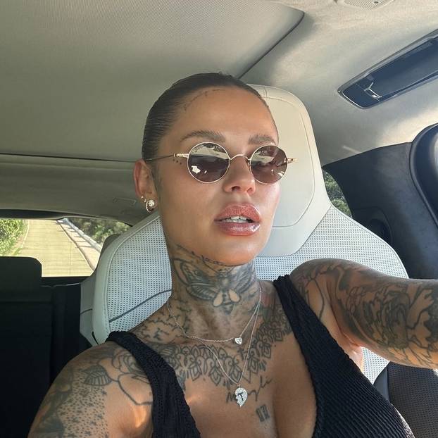 FOTO Od 'Tigrice' do odvjetnice. Ovo su paragvajske i francuske WAGS-ice: Koje su zanosnije?
