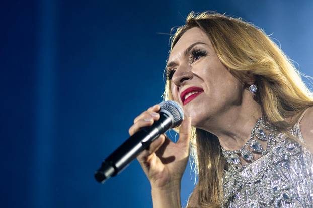 Zagreb: Emilija Kokić nastupala na Megadance partyju