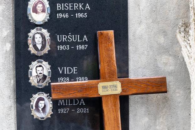 Rovinj: Pogreb Mirka Cetinskog
