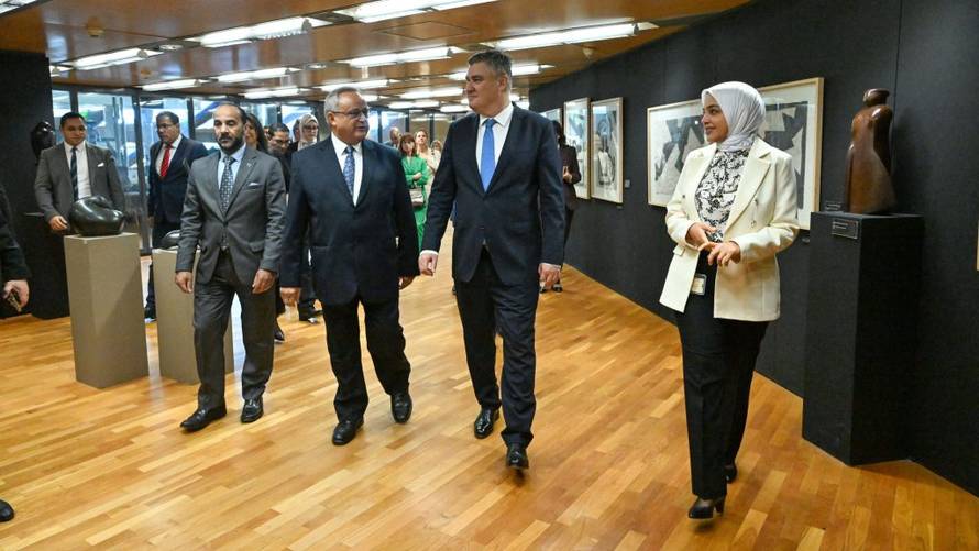 FOTO Zoran Milanović sa suprugom Sanjom u Egiptu: 'Naša suradnja nikad jača!'