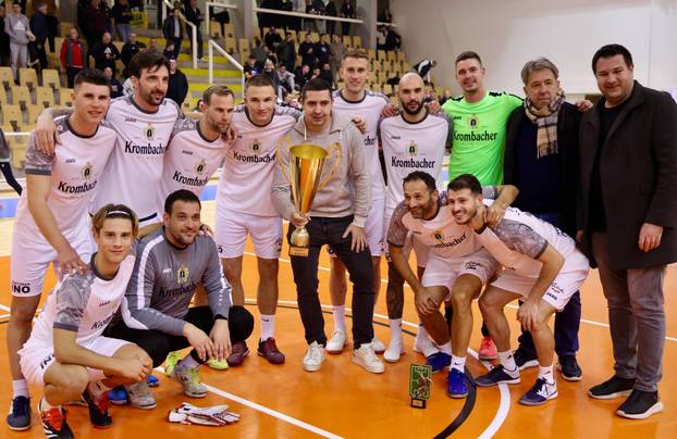 Kaštela: Finalna utakmica turnira “4 kafića “ 