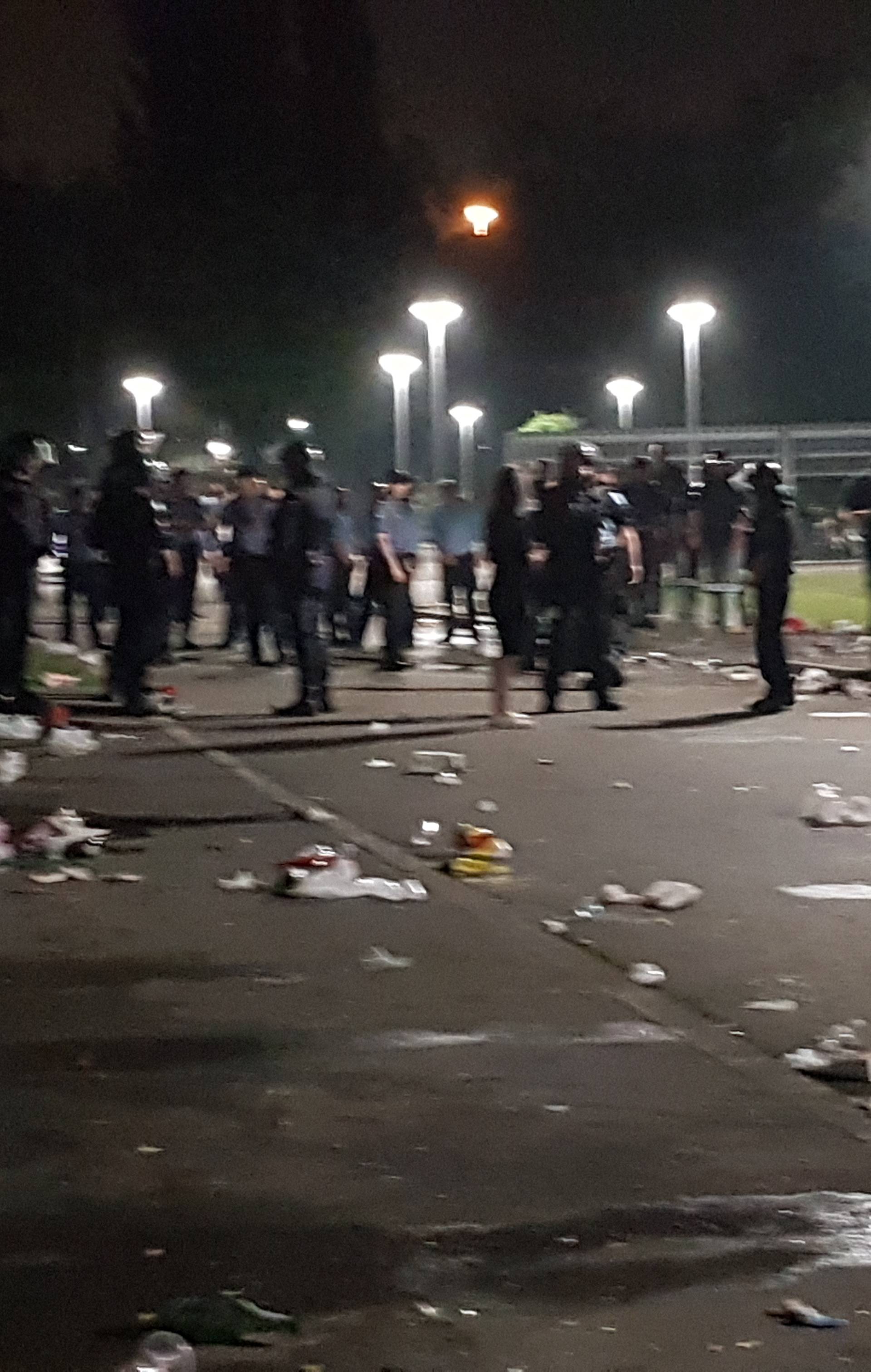 Neredi u studentskom domu na Savi, stigla interventna policija