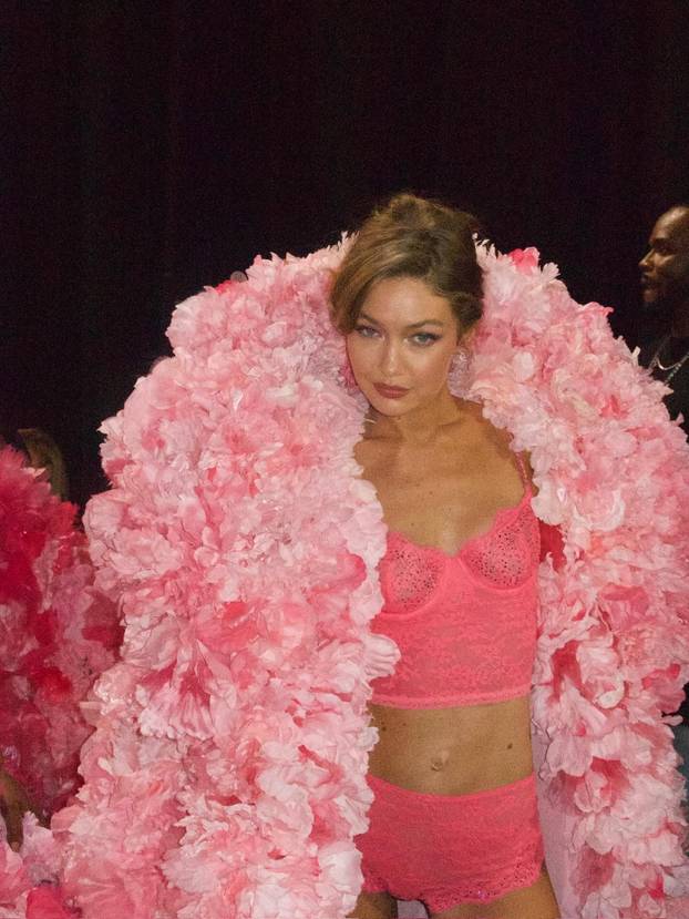 FOTO Anđeosko lice! Evo zašto se ova ljepotica nalazi na listi najzgodnijih modela na svijetu