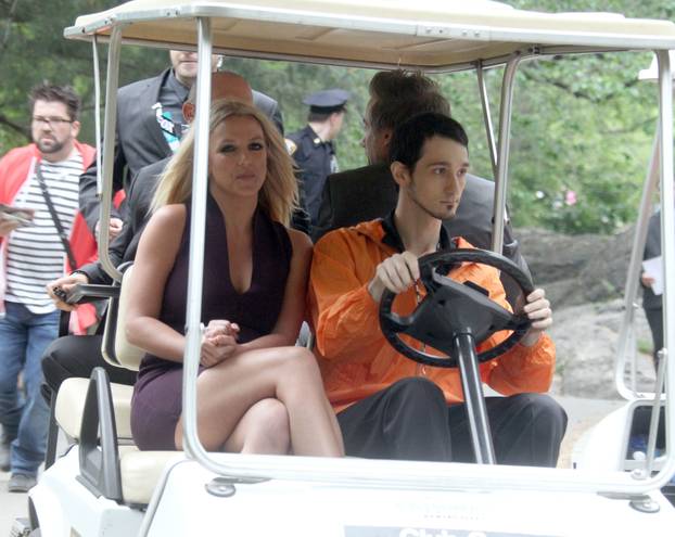 New York: Britney Spears posjetila grad u društvu zaru?nika 