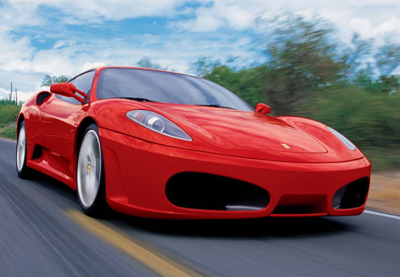 Trumpov Ferrari na aukciji su prodali za 270.000 dolara