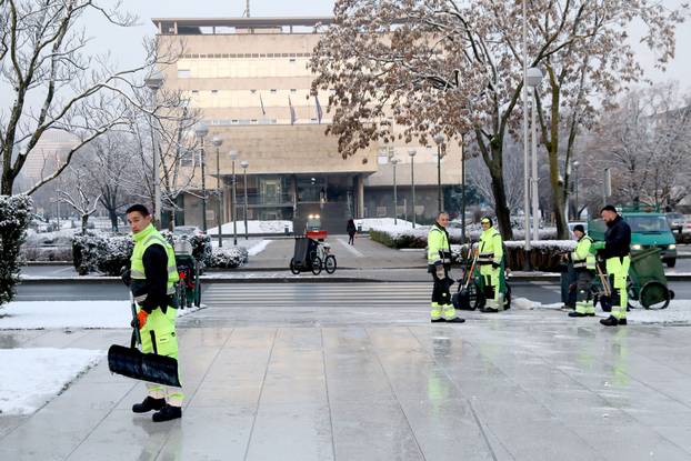 Zagreb se probudio na -3 stupnja