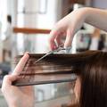 Frizerka tvrdi: Čak i ako puštate kosu, obavezno kratite vrhove barem svakih dva do tri mjeseca