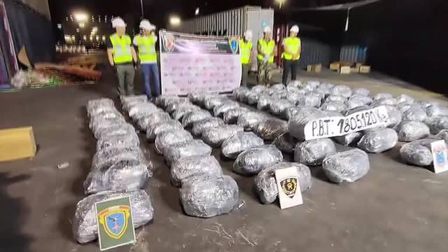 Peruvian authorities seize more than 7,2 tonnes of cocaine