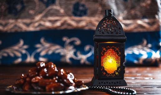 Znate li što iftar muslimanima znači u mjesecu ramazana?
