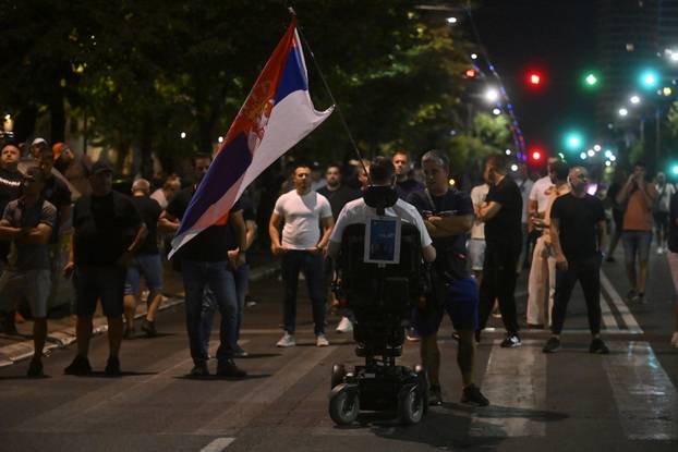 Beograd: Sukob građana i studenata s policijom tijekom prosvijeda