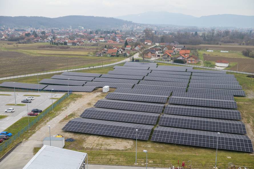 PLIVA i E.ON u Savskom Marofu u rad pustili solarnu elektranu