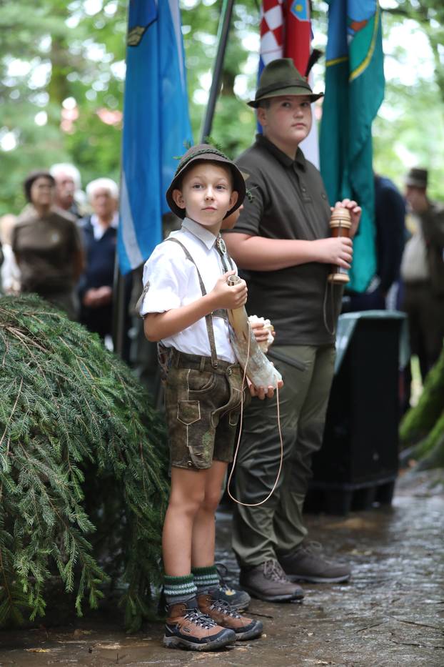 Delnice: 4. Rika fest - Državno prvenstvo u oponašanju rike jelena