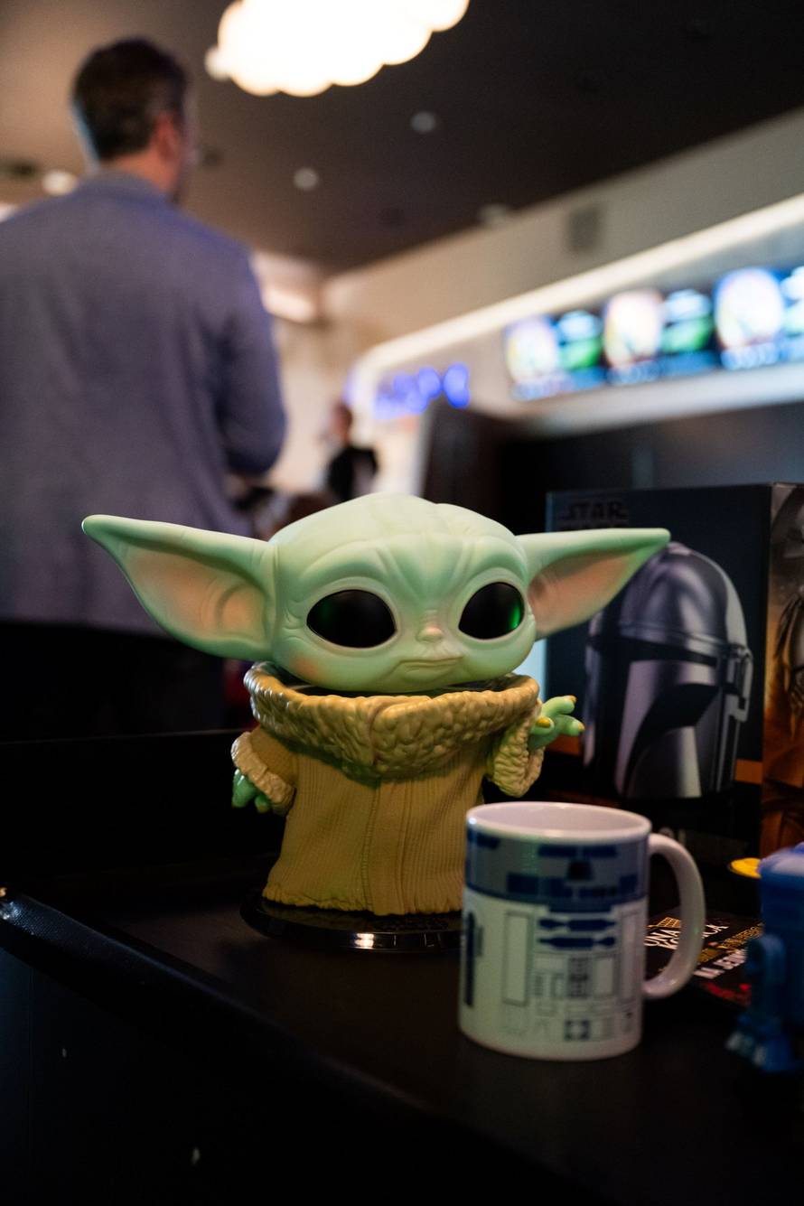Star Wars: Mandalorian i Grogu  oduševio sve generacije