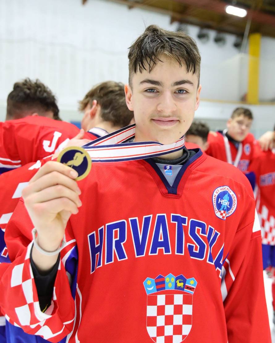 Tko je prvi Hrvat kojeg su uzeli na NHL draftu? 'Roditelji su me vozili na treninge u Ljubljanu...'