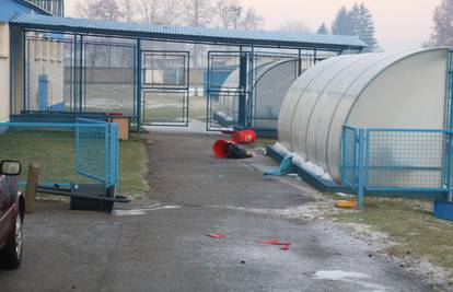 Mogli su poginuti! U Požegi porazbijali stadion trećeligaša