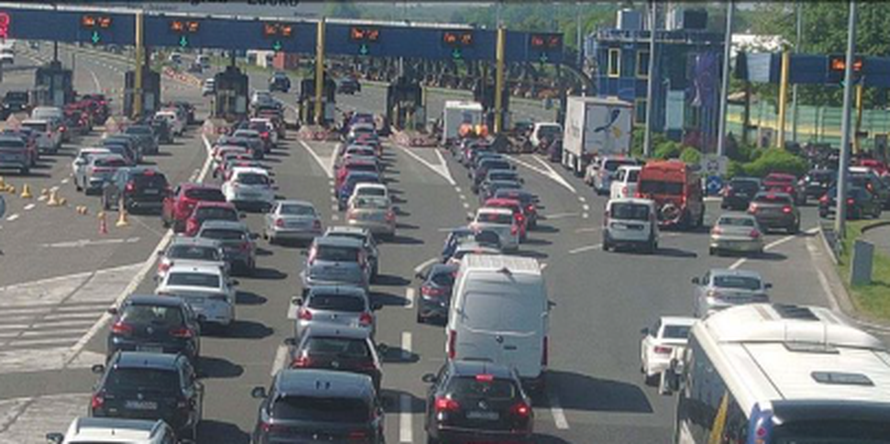 HAK upozorava: Popodne i navečer se očekuje vrlo gust promet, pratite ove preporuke!