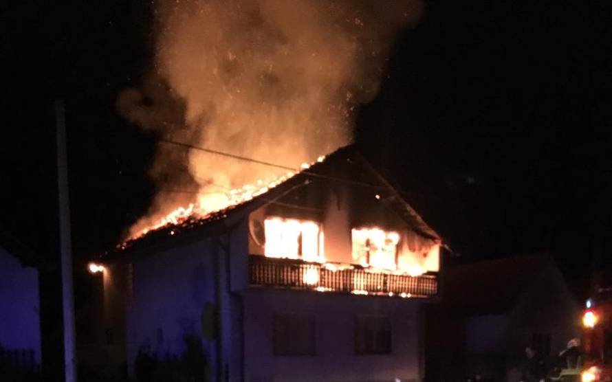 Pijan je zapalio očevu kuću: 'E, pa sad se nemaš gdje vratiti'