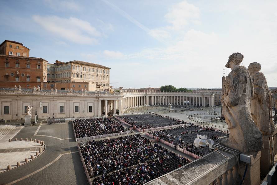 Pope Francis' body is transferred to St. Peter's Basilica
