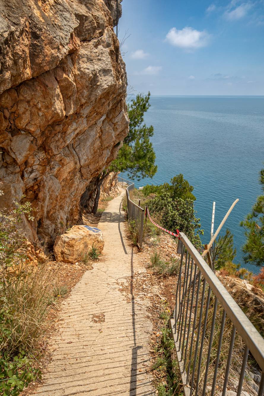 Vogue uvrstio plažu Pasjača u Konavlima među 11 najljepših u Europi