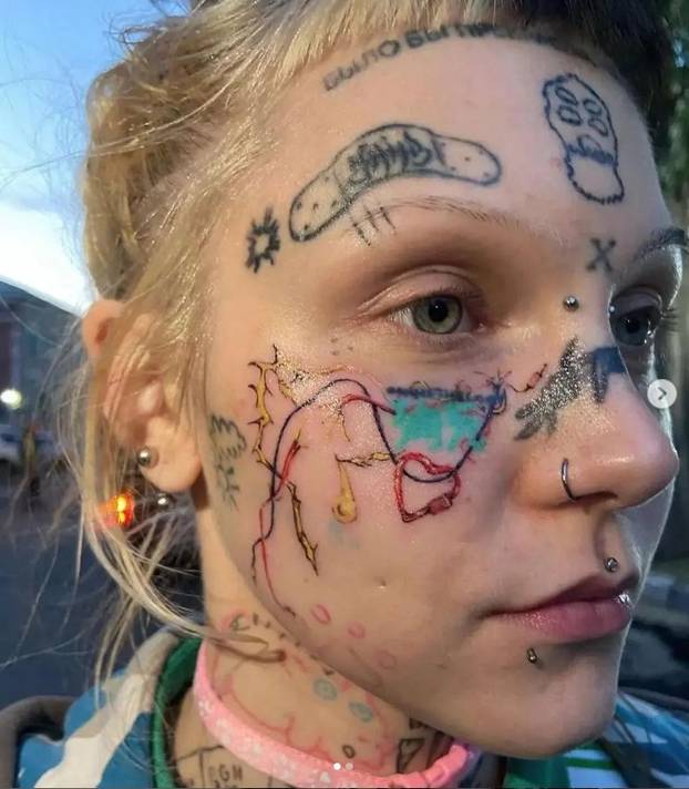 FOTO Tetoviraj me nježno! Ovo su neki od najbizarnijih 'crteža'