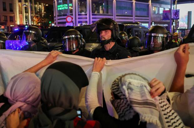 Spanish unions call a general strike in solidarity with Palestinians in Gaza, in Madrid