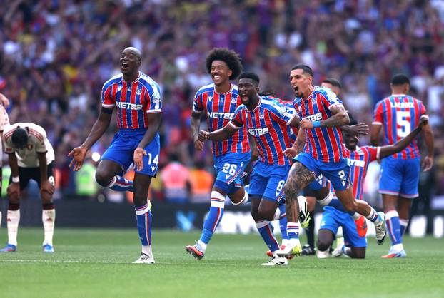 FA Community Shield - Crystal Palace v Liverpool