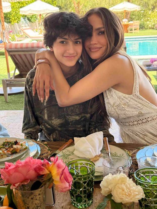 Jennifer Lopez marked Memorial Day with her twins Max and Emme and close friends in Los Angeles