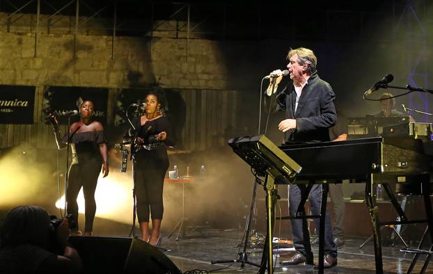 Å ibenik: Bryan Ferry odrÅ¾ao koncert na tvrÄavi sv. Mihovila